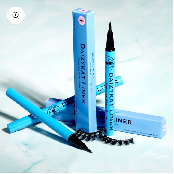 Daizykat Waterproof Matte Eyeliner Glue – Intense Black (Blue Tube) - Picture 1 of 3